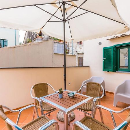 Starhost - Terazza Barbuti Apartment Salerno Exterior photo