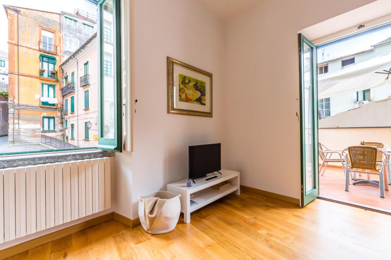 Starhost - Terazza Barbuti Apartment Salerno Exterior photo